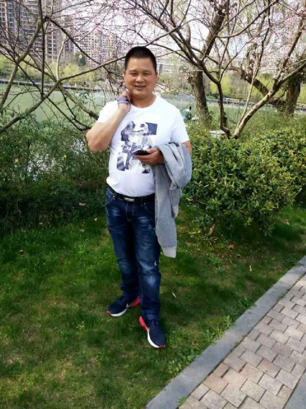 纯爷们的第二张照片--衢州中老年相亲网