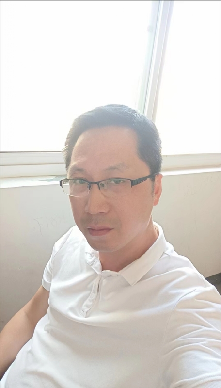 划过生命的流星的第一张照片--衢州中老年相亲网